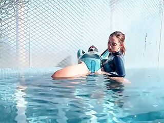 Underwater Latex Struggle Bondage - Eroteric Shibari Bondag